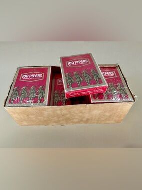 Vintage 1960s factory sealed "100 Pipers" Seagram's Scotch Whisky playing cards